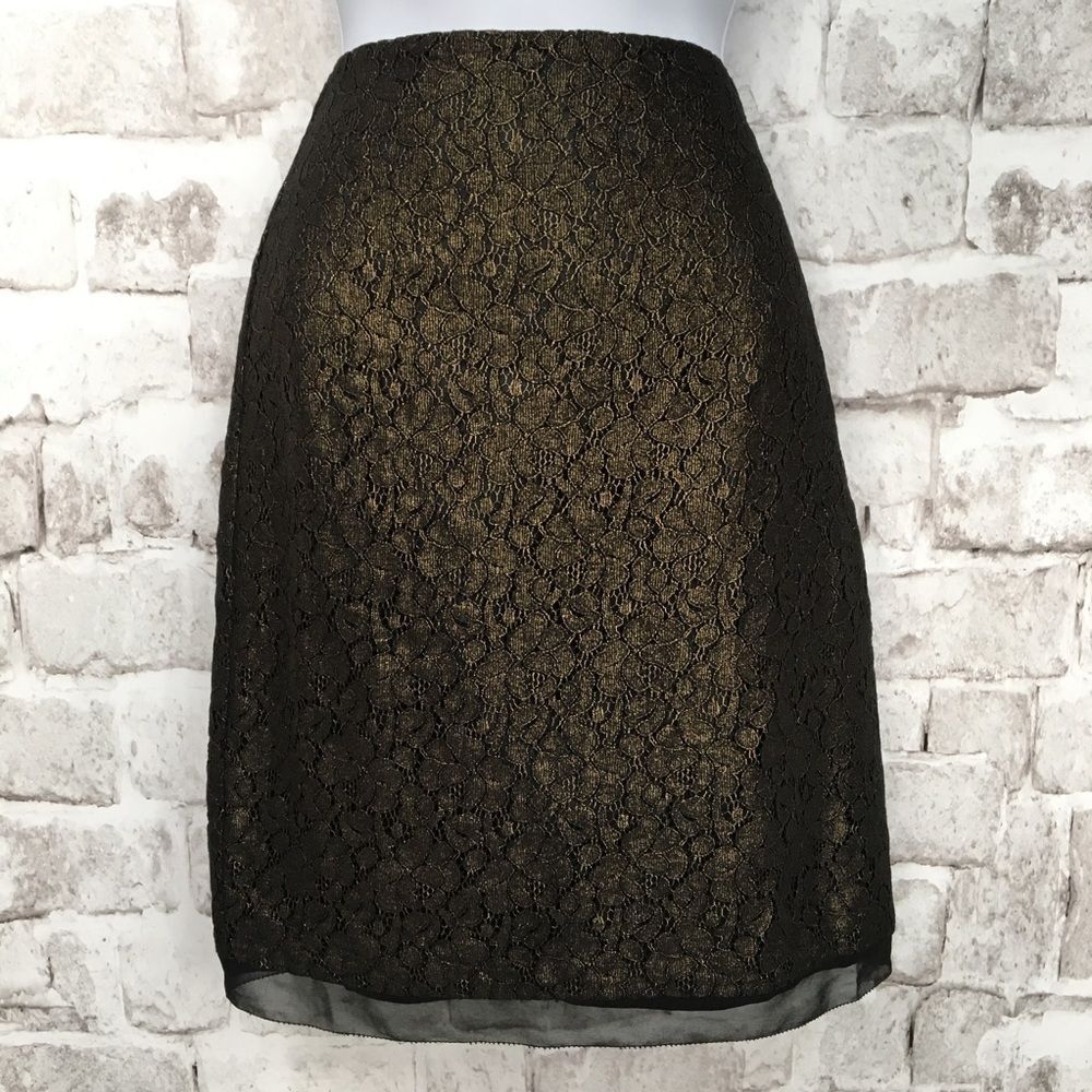 Ann Taylor Women's Skirt Petite Lace Black and Gold Size 4P